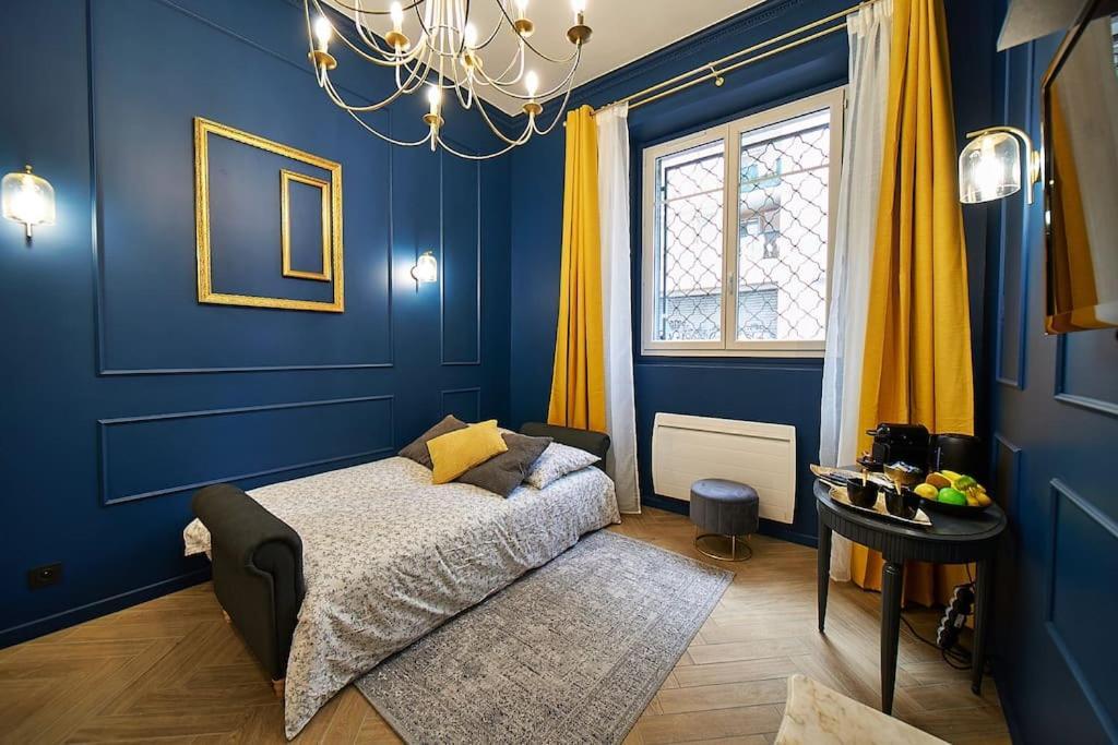 Apartamento Duguesclin Baroque / De Charme *