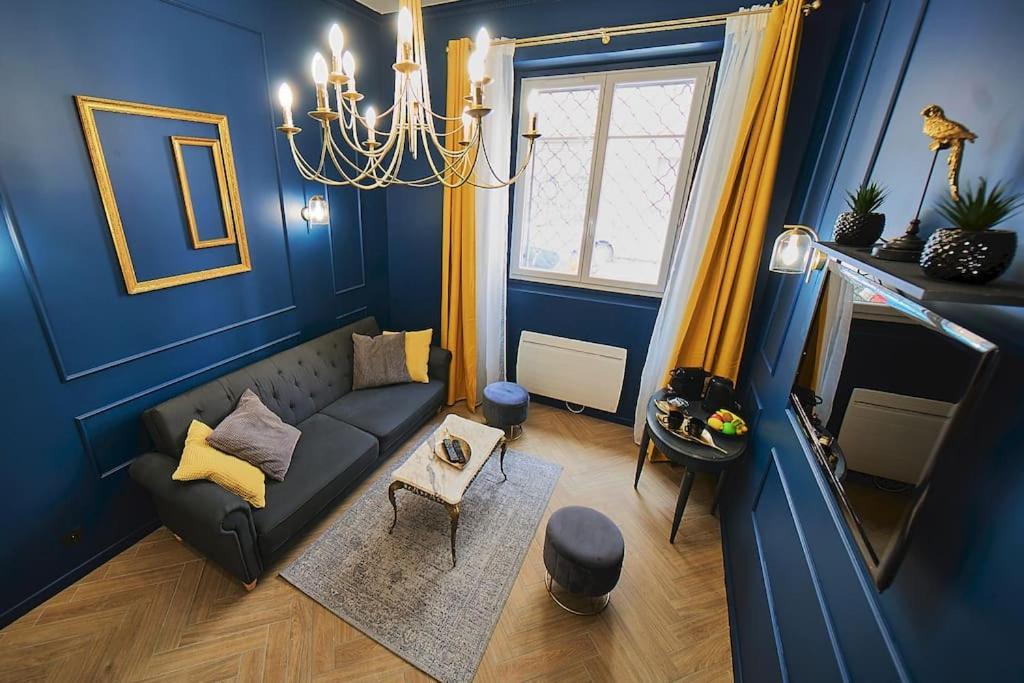 Duguesclin Baroque / De Charme Lione